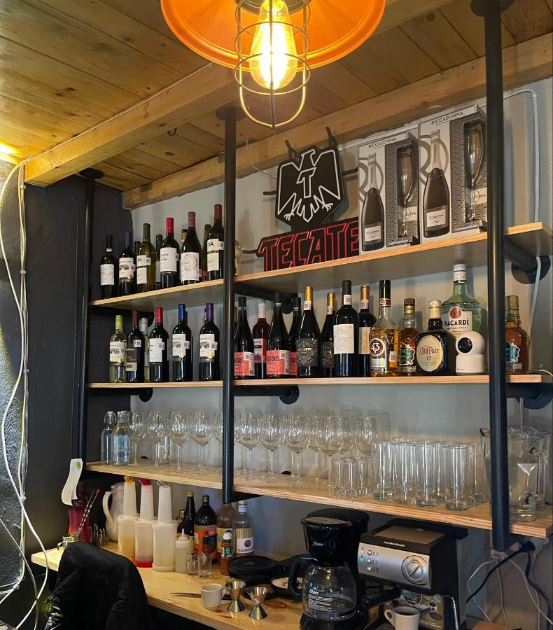 Casa Valentino Trattoria & Alojamiento مينيرال ديل مونتي المظهر الخارجي الصورة